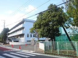 【小学校】鎌倉市立腰越小学校まで987ｍ