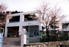 【幼稚園】モンタナ幼稚園まで614ｍ