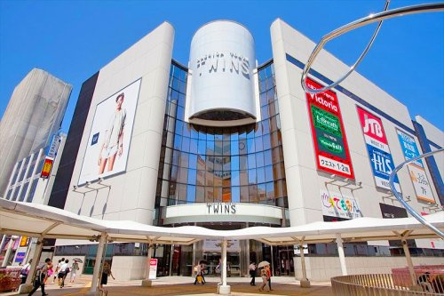 【ショッピングセンター】町田東急ツインズまで896ｍ