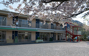 【幼稚園】富士学院幼稚園まで750ｍ