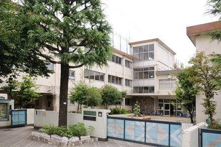 【小学校】目黒区立大岡山小学校まで178ｍ