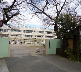 【小学校】目黒区立鷹番小学校まで354ｍ