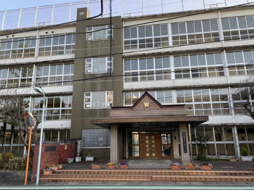 【中学校】目黒区立第八中学校まで461ｍ
