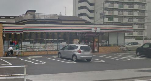 【コンビニエンスストア】セブンイレブン　名古屋弥生町店まで301ｍ