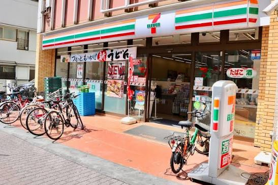 【コンビニエンスストア】セブンイレブン　新宿大久保3丁目店まで152ｍ