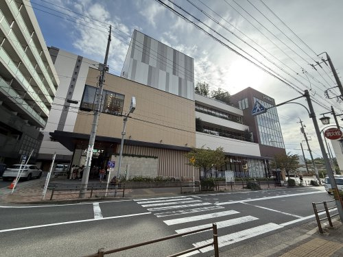 【ショッピングセンター】μPLAT　JINGU-MAE(ミュープラット神宮前)まで2357ｍ