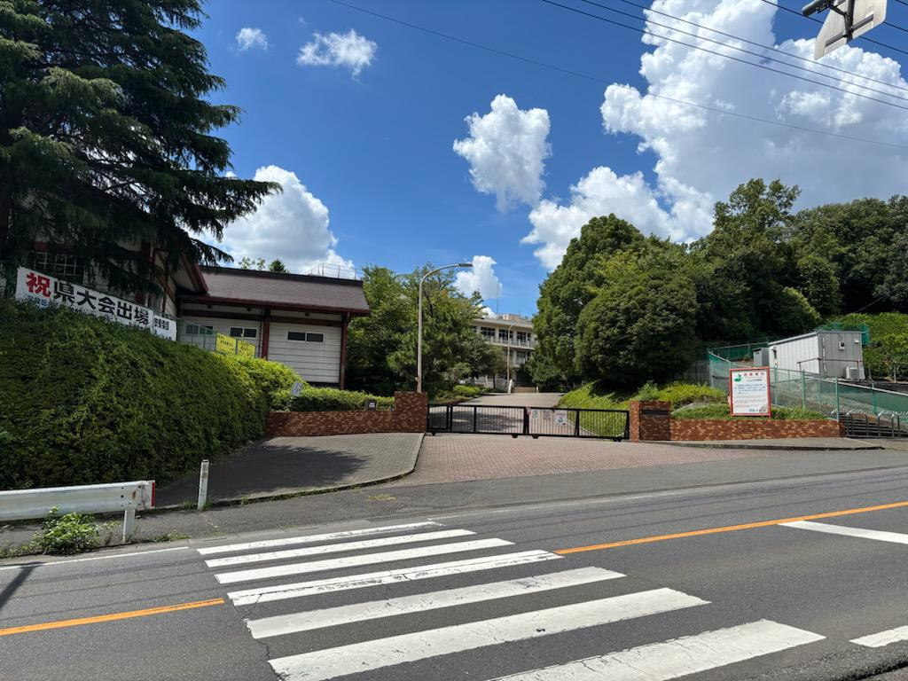【中学校】所沢市立上山口中学校まで1696ｍ