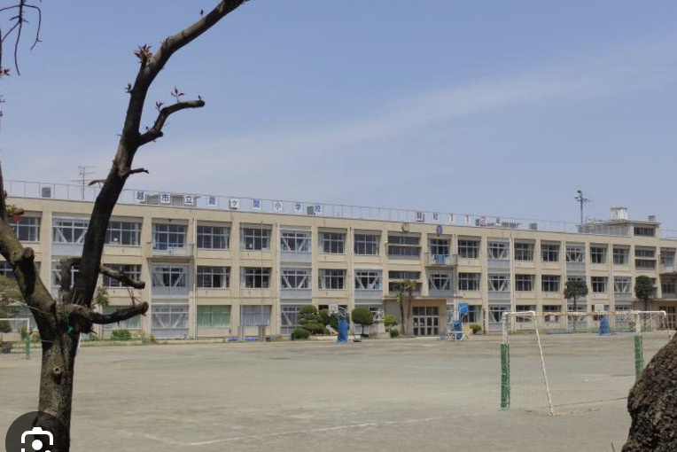 【小学校】川越市立霞ヶ関小学校まで732ｍ