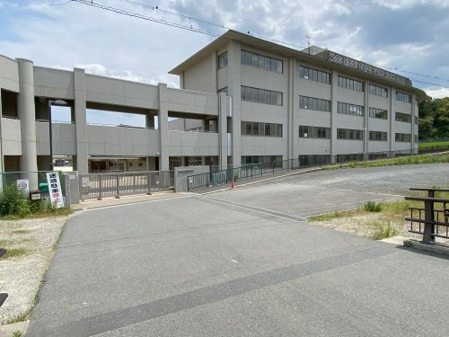 【小学校】三山木小学校まで1137ｍ