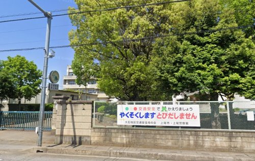 【小学校】西小学校まで898ｍ