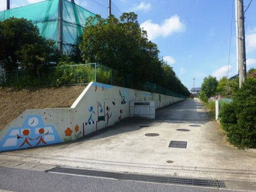 【中学校】市原市立ちはら台南中学校まで408ｍ