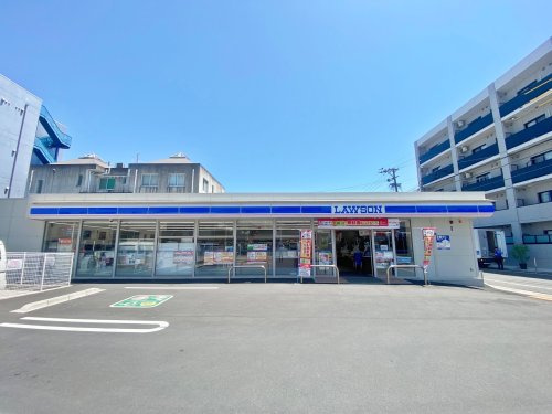 【コンビニエンスストア】ローソン　静岡駒形通三丁目店まで480ｍ
