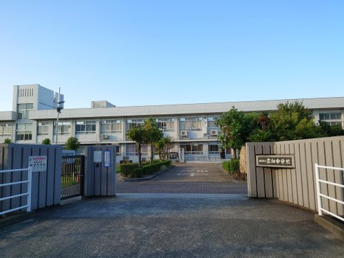 【中学校】広畑中学校まで1561ｍ