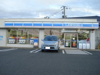 【コンビニエンスストア】ローソン　沼隈新川店まで717ｍ