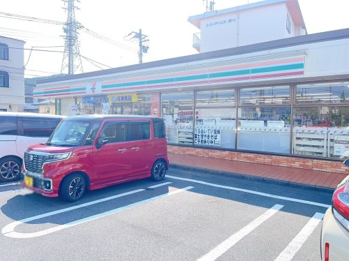【コンビニエンスストア】セブンイレブン　富士宮野中橋店まで1130ｍ