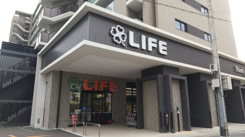 【スーパー】ライフ阪神芦屋店まで375ｍ