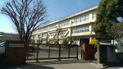 【小学校】立川市立第四小学校まで907ｍ