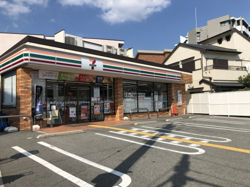 【コンビニエンスストア】セブンイレブン　宝塚売布東の町店まで373ｍ