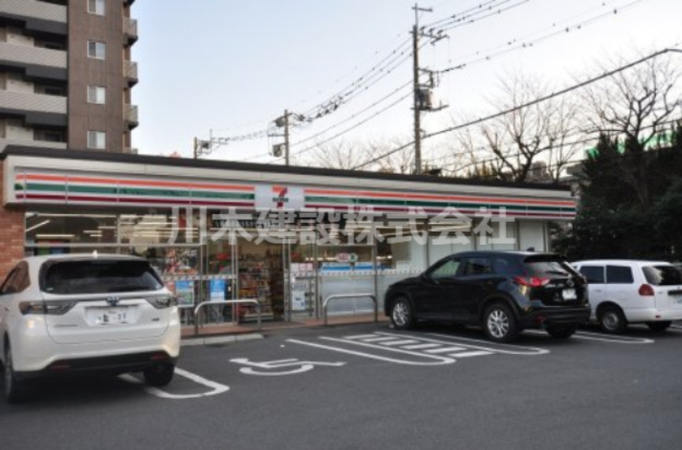 【コンビニエンスストア】セブンイレブン　川越南大塚北店まで880ｍ