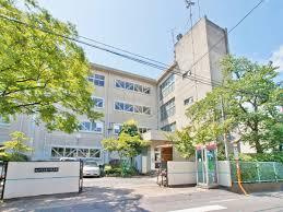 【中学校】第三中学校まで398ｍ