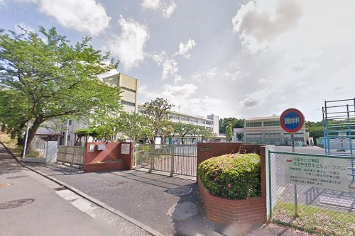 【小学校】横浜市立上菅田笹の丘小学校まで887ｍ