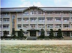 【小学校】山田小学校まで365ｍ