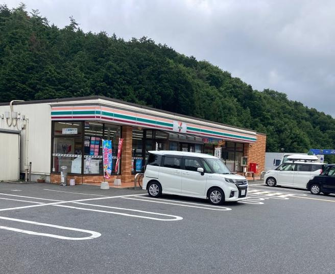 【コンビニエンスストア】セブンイレブン　寄居ホンダ工場前店まで2491ｍ