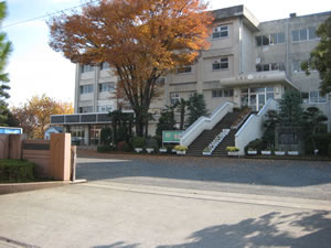 【中学校】久喜東中学校まで1351ｍ
