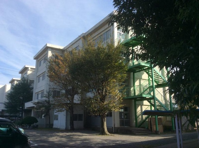 【中学校】須賀中学校まで1355ｍ