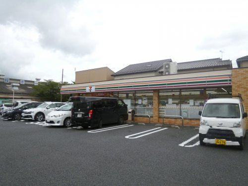 【コンビニエンスストア】セブンイレブン　草加栄町1丁目店まで350ｍ