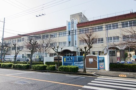 【小学校】和泉市立光明台北小学校まで2242ｍ