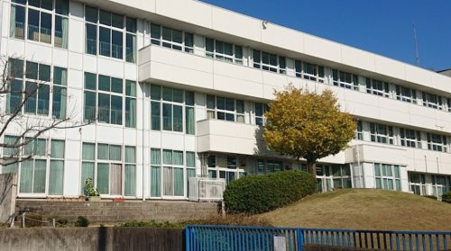 【中学校】津島市立暁中学校まで1577ｍ
