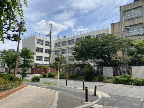 【小学校】鴫野小学校まで313ｍ