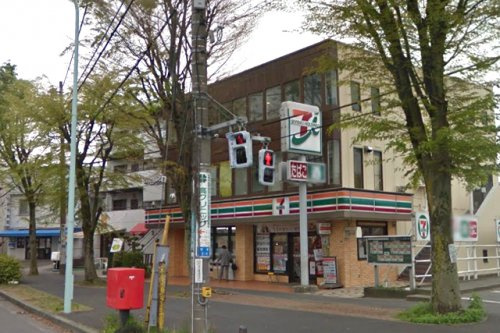 【コンビニエンスストア】セブンイレブン稲城市平尾店まで242ｍ