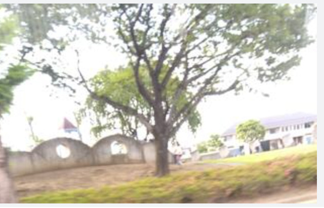 【公園】よつや公園まで872ｍ