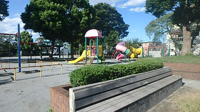 【公園】早瀬公園まで794ｍ