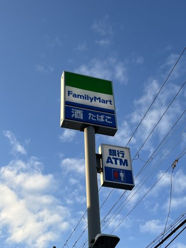 【コンビニエンスストア】ファミリーマート　北加賀屋店まで504ｍ