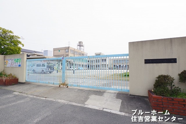 【小学校】堺市立錦綾小学校まで424ｍ