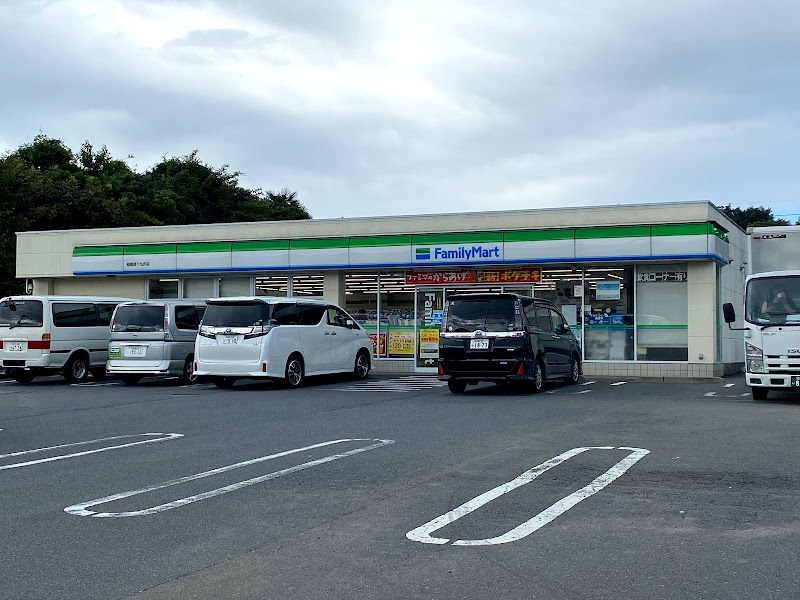 【コンビニエンスストア】ファミリーマート　相模原下九沢店まで243ｍ