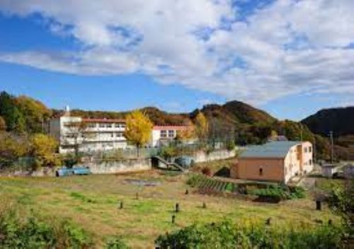 【中学校】学校法人シュタイナー学園　中等部まで4690ｍ