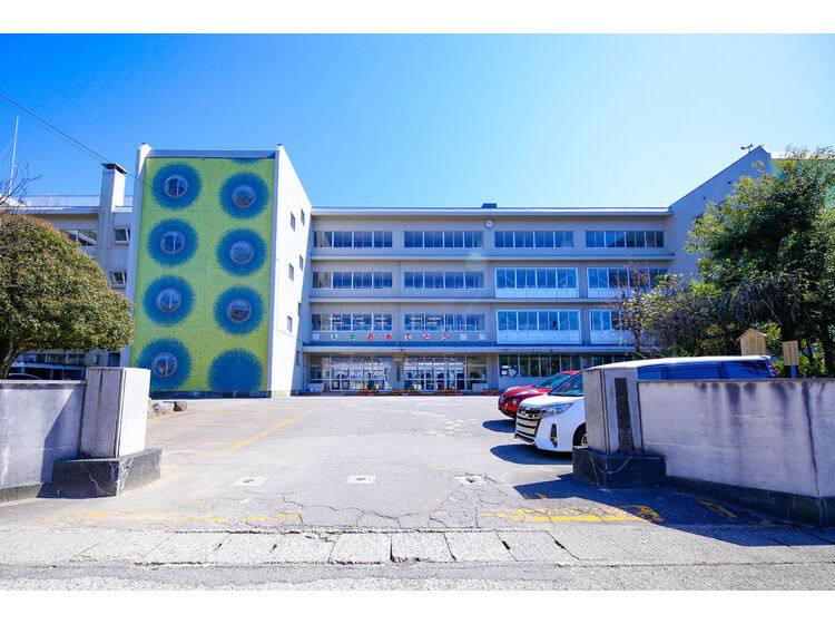 【小学校】南小立野小学校まで969ｍ