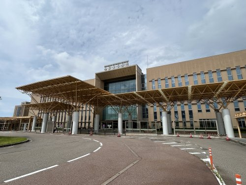 【総合病院】金沢大学附属病院まで676ｍ