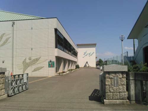 【中学校】一宮市立北部中学校まで1082ｍ