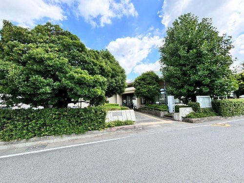 【市役所・区役所】上尾市役所　上平支所まで2215ｍ