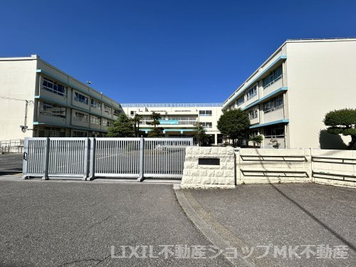【小学校】志木市立志木第二小学校まで315ｍ