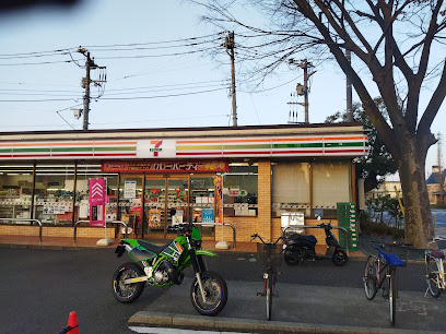 【コンビニエンスストア】セブンイレブン　泉塚店まで457ｍ