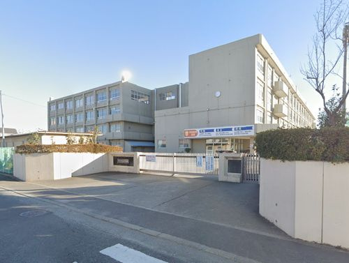 【中学校】厚木市立林中学校まで722ｍ