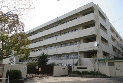 【中学校】吹田市立西山田中学校まで400ｍ