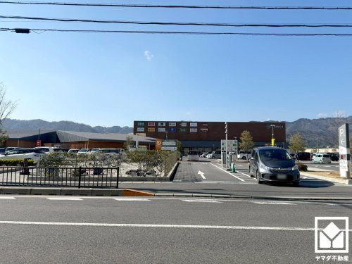 【ショッピングセンター】ブランチ　大津京まで3558ｍ