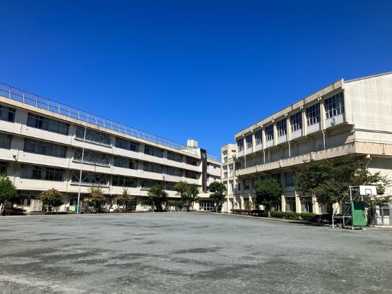【中学校】大田区立南六郷中学校まで503ｍ